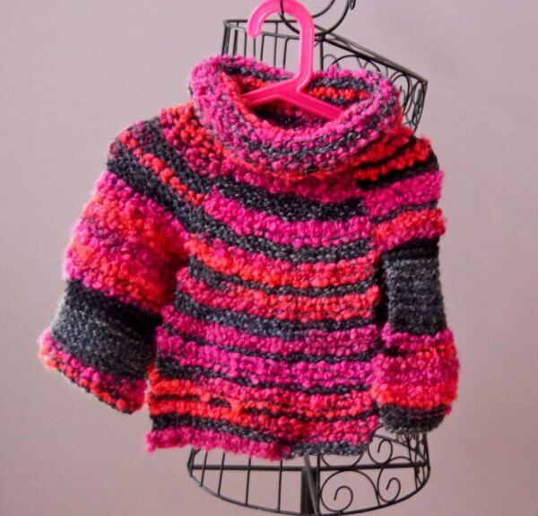 Poncho enfant de frencis mcinnis créatrice de tricot fait main