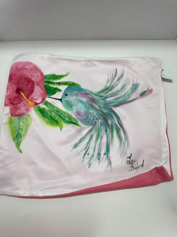 Coussin peint main 36cmx40cm oiseau colibri scaled e1645745501256